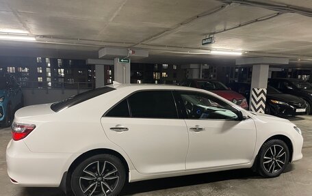 Toyota Camry, 2017 год, 2 180 000 рублей, 3 фотография