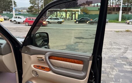 Lexus LX II, 2005 год, 2 250 000 рублей, 27 фотография