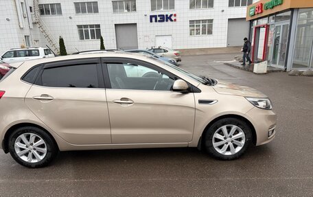 KIA Rio III рестайлинг, 2015 год, 980 000 рублей, 3 фотография