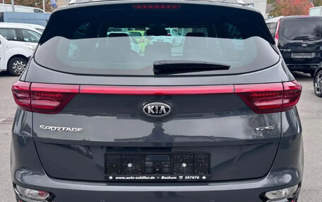 KIA Sportage IV рестайлинг, 2019 год, 1 700 000 рублей, 4 фотография