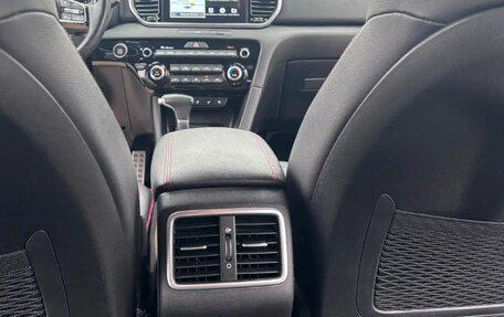 KIA Sportage IV рестайлинг, 2019 год, 1 700 000 рублей, 18 фотография