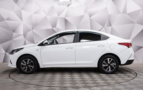 Hyundai Solaris II рестайлинг, 2021 год, 1 580 000 рублей, 2 фотография