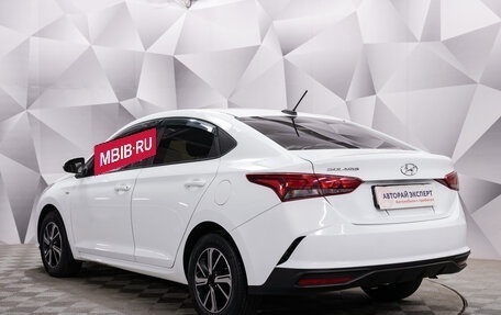 Hyundai Solaris II рестайлинг, 2021 год, 1 580 000 рублей, 3 фотография