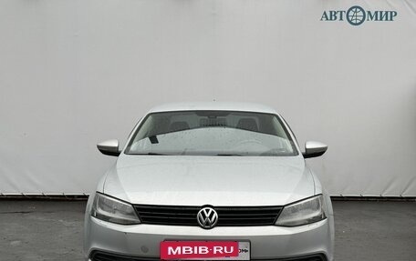 Volkswagen Jetta VI, 2013 год, 1 080 000 рублей, 2 фотография