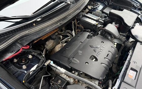 Mitsubishi Outlander III рестайлинг 3, 2019 год, 1 599 999 рублей, 28 фотография