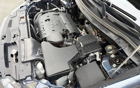 Mitsubishi Outlander III рестайлинг 3, 2019 год, 1 599 999 рублей, 29 фотография