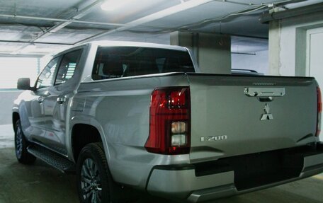 Mitsubishi L200, 2025 год, 4 840 000 рублей, 6 фотография