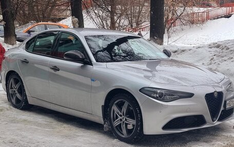 Alfa Romeo Giulia II, 2019 год, 2 600 000 рублей, 7 фотография