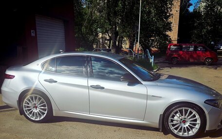 Alfa Romeo Giulia II, 2019 год, 2 600 000 рублей, 32 фотография