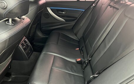 BMW 3 серия, 2017 год, 2 390 000 рублей, 15 фотография