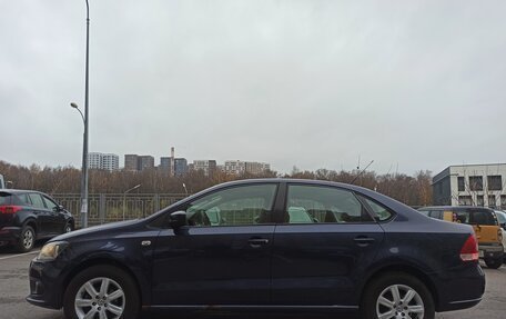 Volkswagen Polo VI (EU Market), 2011 год, 745 000 рублей, 2 фотография