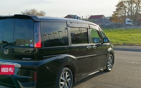 Honda Stepwgn IV, 2016 год, 1 800 000 рублей, 20 фотография