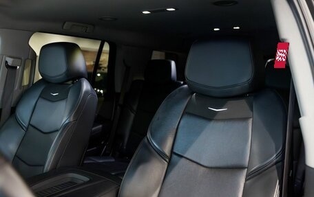 Cadillac Escalade IV, 2019 год, 5 490 000 рублей, 30 фотография