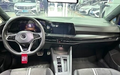 Volkswagen Golf VIII, 2021 год, 1 881 332 рублей, 9 фотография