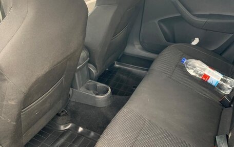 Skoda Rapid I, 2015 год, 880 000 рублей, 7 фотография