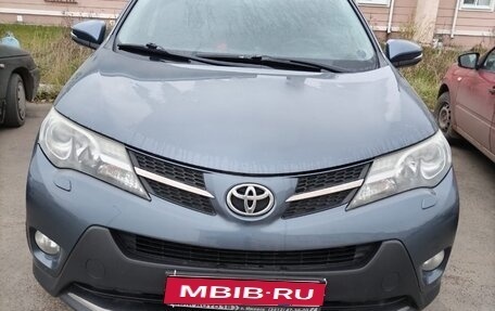 Toyota RAV4, 2013 год, 1 630 000 рублей, 1 фотография