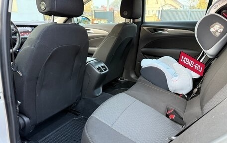 Opel Insignia II рестайлинг, 2018 год, 1 740 000 рублей, 10 фотография