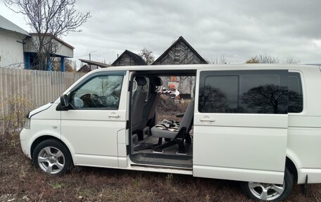 Volkswagen Transporter T5 рестайлинг, 2006 год, 2 150 000 рублей, 8 фотография