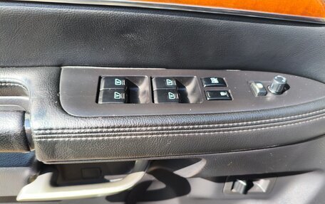 Infiniti QX56, 2008 год, 1 590 000 рублей, 14 фотография