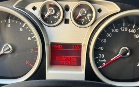 Ford Focus II рестайлинг, 2011 год, 645 000 рублей, 11 фотография