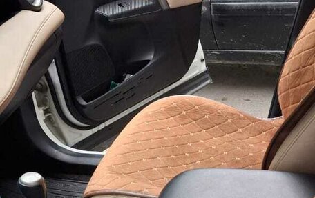 Toyota RAV4, 2014 год, 1 920 000 рублей, 7 фотография