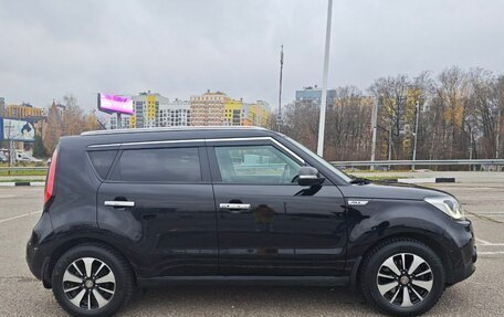 KIA Soul II рестайлинг, 2017 год, 1 800 000 рублей, 7 фотография