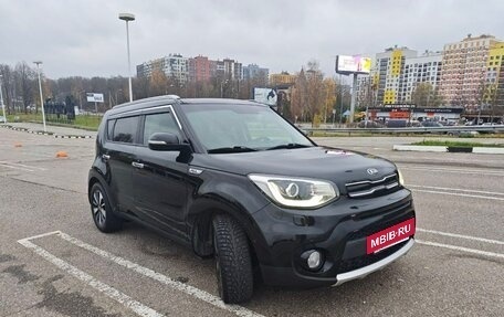 KIA Soul II рестайлинг, 2017 год, 1 800 000 рублей, 8 фотография