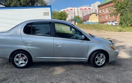 Toyota Platz, 2000 год, 350 000 рублей, 5 фотография