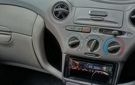 Toyota Platz, 2000 год, 350 000 рублей, 16 фотография