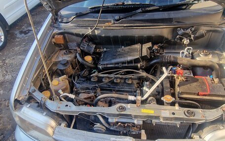 Nissan Cube II, 2000 год, 275 000 рублей, 3 фотография