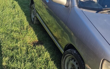 Nissan Cube II, 2000 год, 275 000 рублей, 4 фотография