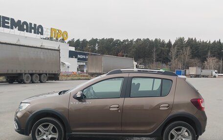 Renault Sandero II рестайлинг, 2020 год, 799 000 рублей, 2 фотография