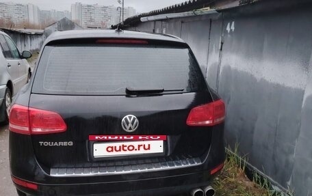 Volkswagen Touareg III, 2010 год, 1 530 000 рублей, 2 фотография