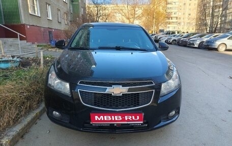 Chevrolet Cruze II, 2012 год, 650 000 рублей, 1 фотография