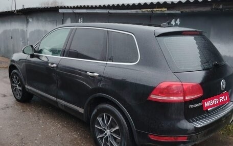 Volkswagen Touareg III, 2010 год, 1 530 000 рублей, 8 фотография
