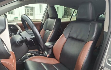 Toyota RAV4, 2013 год, 1 930 000 рублей, 10 фотография