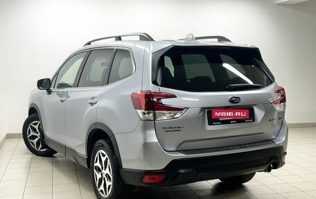 Subaru Forester, 2018 год, 2 955 000 рублей, 6 фотография