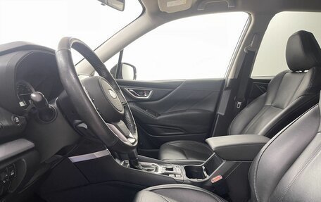 Subaru Forester, 2018 год, 2 955 000 рублей, 10 фотография