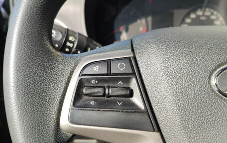 Hyundai Solaris II рестайлинг, 2017 год, 405 000 рублей, 7 фотография