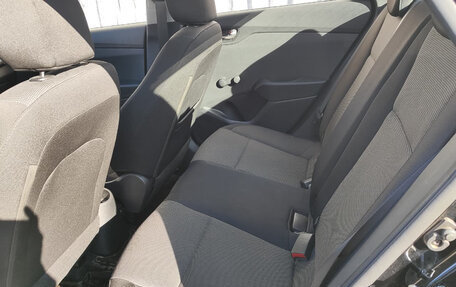 Hyundai Solaris II рестайлинг, 2017 год, 405 000 рублей, 12 фотография