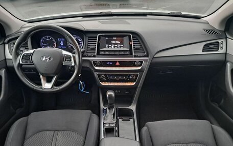 Hyundai Sonata VII, 2019 год, 1 200 000 рублей, 10 фотография