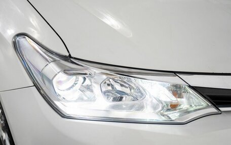 Toyota Corolla, 2015 год, 1 100 000 рублей, 18 фотография