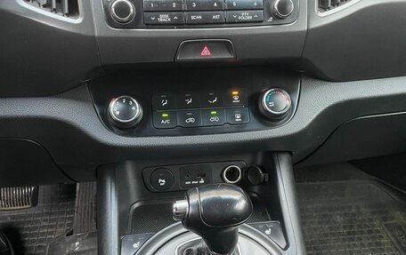 KIA Sportage III, 2013 год, 900 000 рублей, 9 фотография