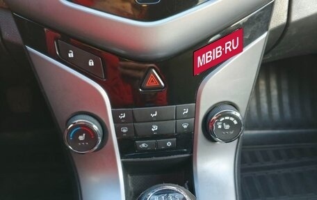 Chevrolet Cruze II, 2012 год, 650 000 рублей, 9 фотография