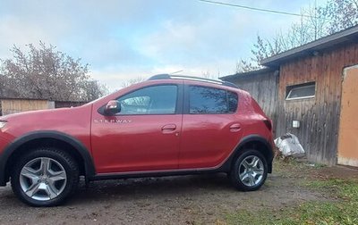 Renault Sandero II рестайлинг, 2014 год, 820 000 рублей, 1 фотография