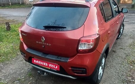 Renault Sandero II рестайлинг, 2014 год, 820 000 рублей, 3 фотография