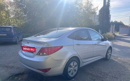 Hyundai Solaris II рестайлинг, 2016 год, 1 050 000 рублей, 3 фотография