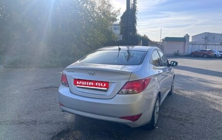 Hyundai Solaris II рестайлинг, 2016 год, 1 050 000 рублей, 4 фотография