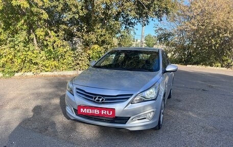 Hyundai Solaris II рестайлинг, 2016 год, 1 050 000 рублей, 9 фотография