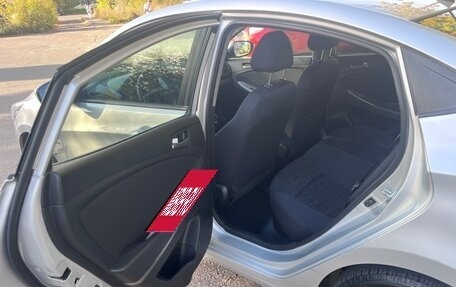 Hyundai Solaris II рестайлинг, 2016 год, 1 050 000 рублей, 12 фотография